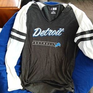 Ladies Long Sleve Detroit Lions Shirt